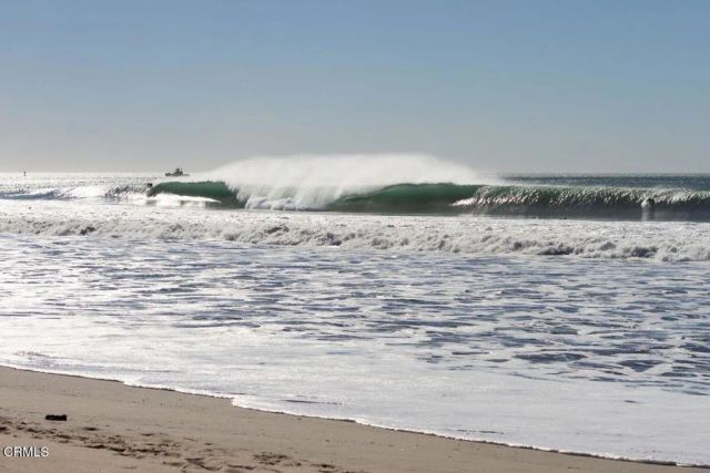 1248 Marthas Vineyard Court, Ventura, CA 93001