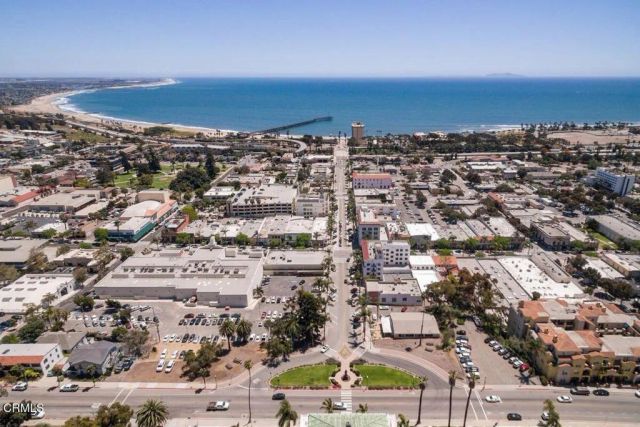 1248 Marthas Vineyard Court, Ventura, CA 93001