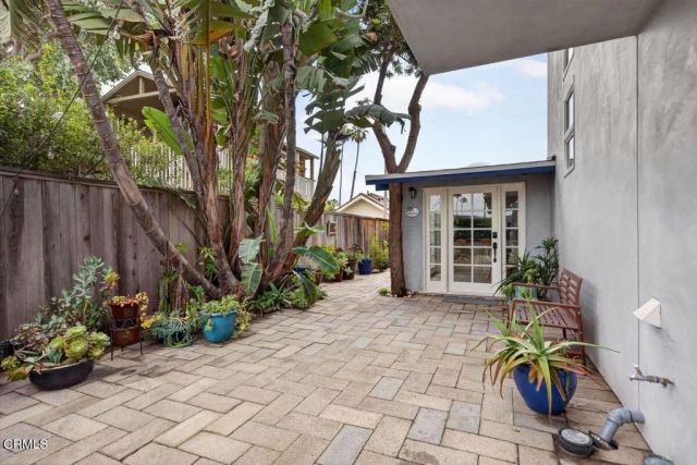 1248 Marthas Vineyard Court, Ventura, CA 93001