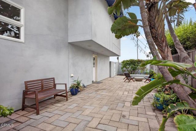 1248 Marthas Vineyard Court, Ventura, CA 93001