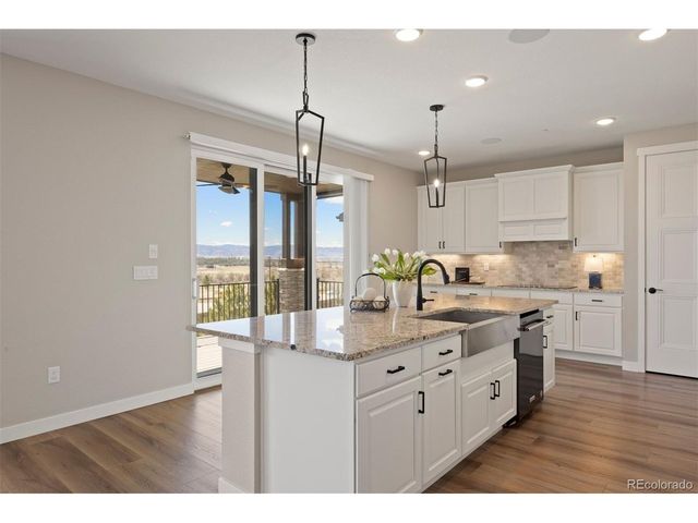 7024 Fireside Way, Castle Rock, CO 80108