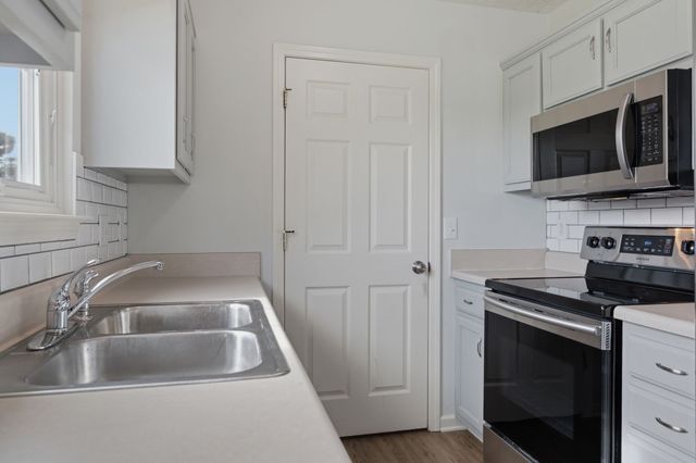 708 Eaglesham Dr, Christiana, TN 37037