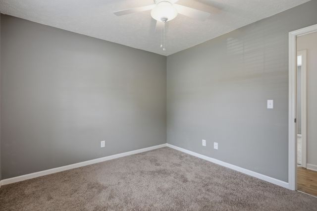 708 Eaglesham Dr, Christiana, TN 37037