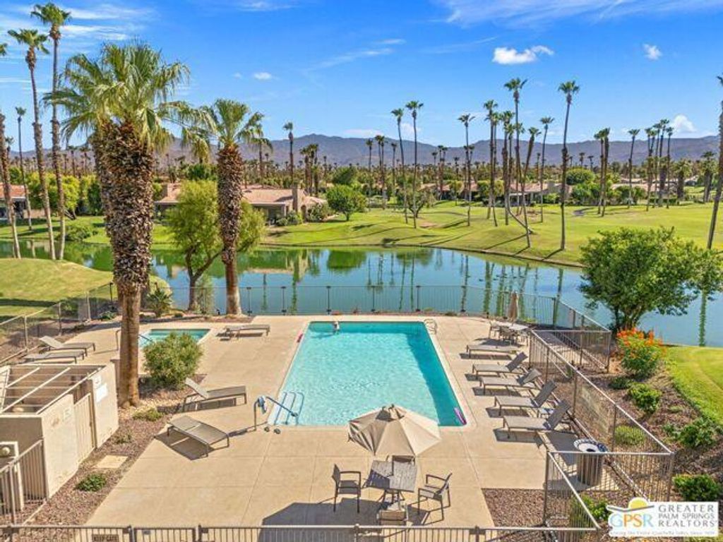 Image 24 of property listing at 39228 Gladiolus Lane, Palm Desert, CA 92211
