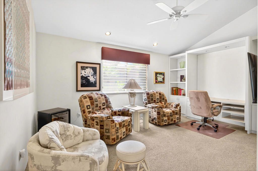 Image 9 of property listing at 39228 Gladiolus Lane, Palm Desert, CA 92211