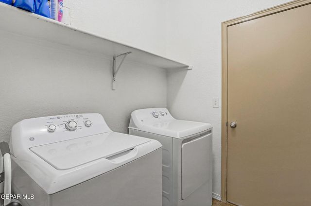 13135 Kestrel Avenue, El Paso, TX 79928