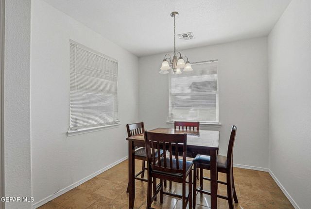 13135 Kestrel Avenue, El Paso, TX 79928