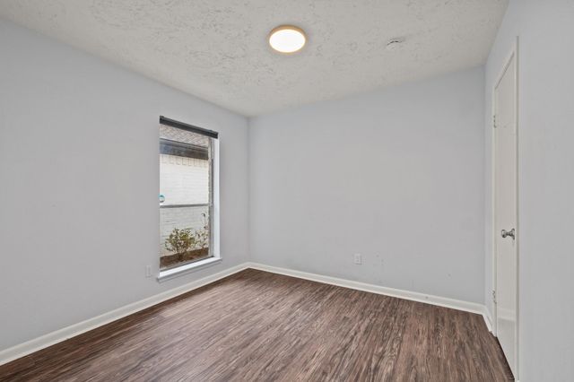 403 Buoy Road, Houston, TX 77598