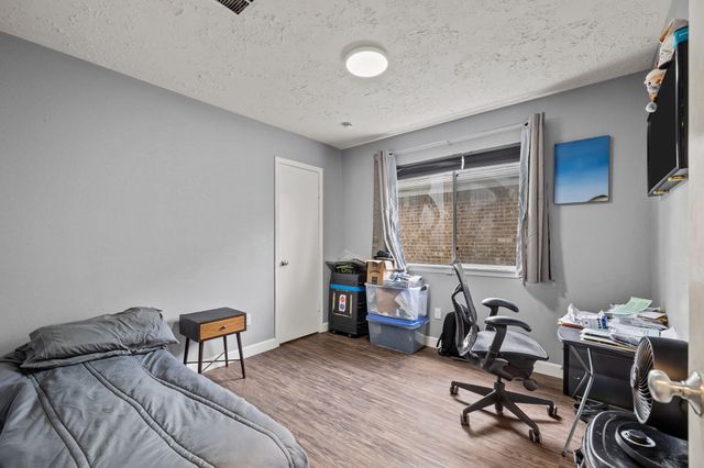 403 Buoy Road, Houston, TX 77598