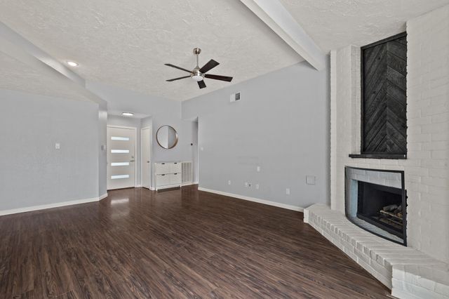 403 Buoy Road, Houston, TX 77598