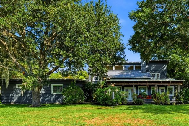708 WARREN ROAD, Lutz, FL 33548