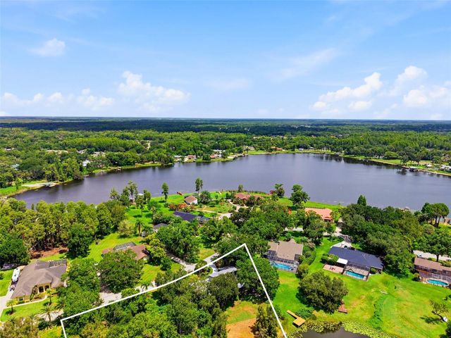 708 WARREN ROAD, Lutz, FL 33548