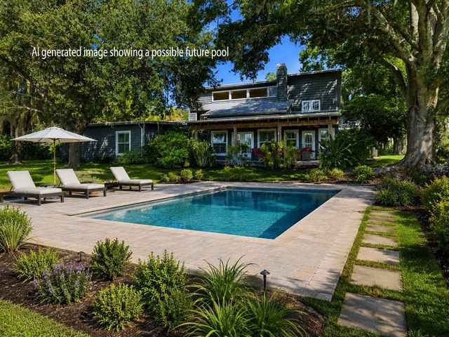 708 WARREN ROAD, Lutz, FL 33548