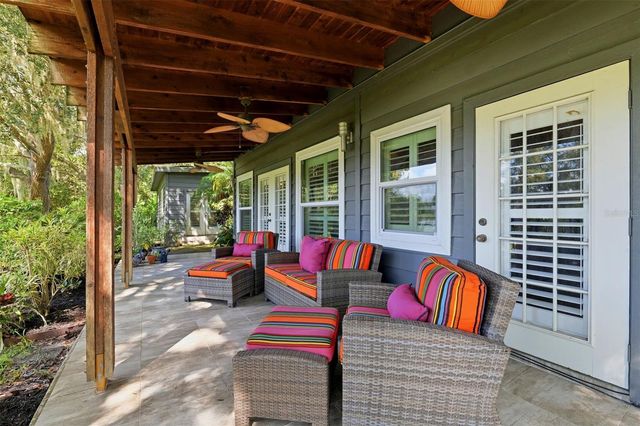 708 WARREN ROAD, Lutz, FL 33548