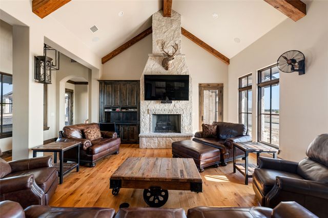 1231 PR 21, Glen Rose, TX 76690