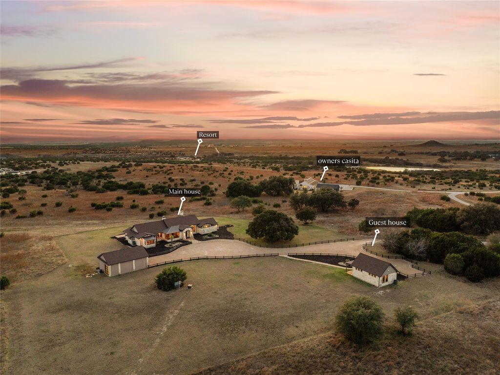 1231 PR 21, Glen Rose, TX 76690