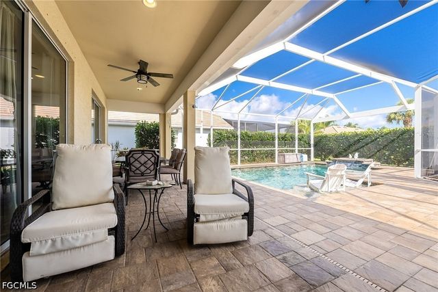 2489 Sutherland CT, Cape Coral, FL 33991