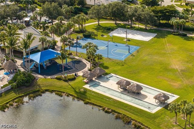 2489 Sutherland CT, Cape Coral, FL 33991