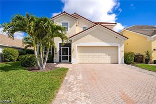 2489 Sutherland CT, Cape Coral, FL 33991