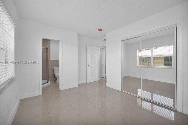 6900 SW 5th St, Margate, FL 33068