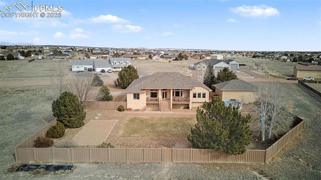 1170 W Loasa Drive, Pueblo, CO 81007