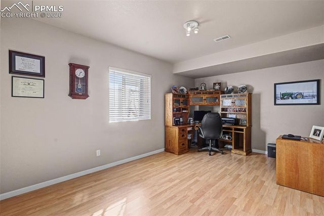 1170 W Loasa Drive, Pueblo, CO 81007