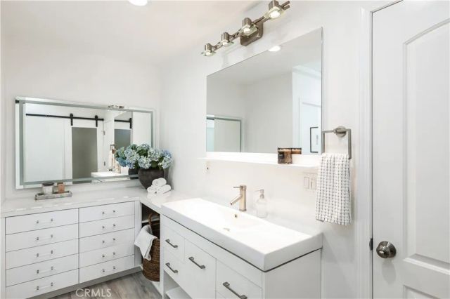 13631 University, Westminster, CA 92683
