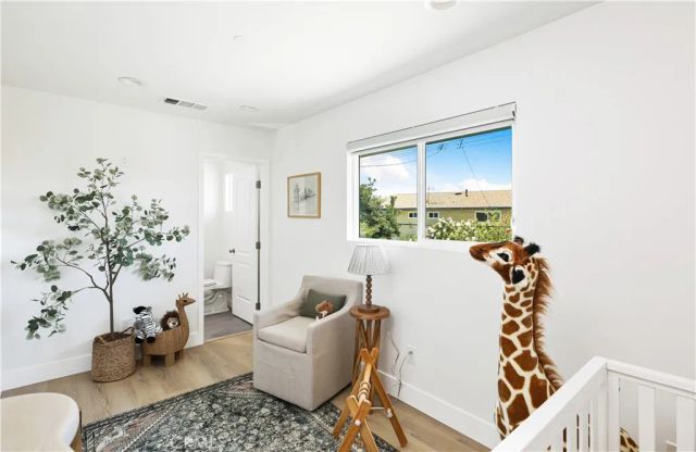 13631 University, Westminster, CA 92683