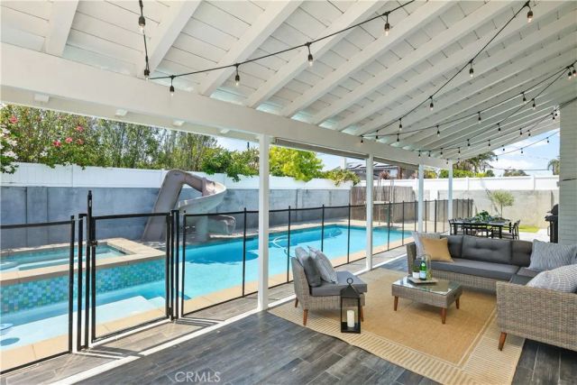 13631 University, Westminster, CA 92683