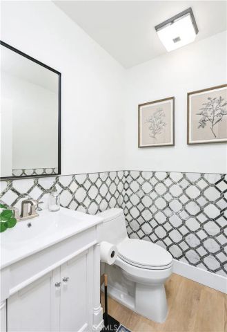 13631 University, Westminster, CA 92683