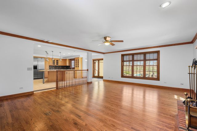 4143 Three Lakes Court, Long Grove, IL 60047