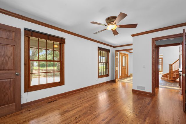 4143 Three Lakes Court, Long Grove, IL 60047