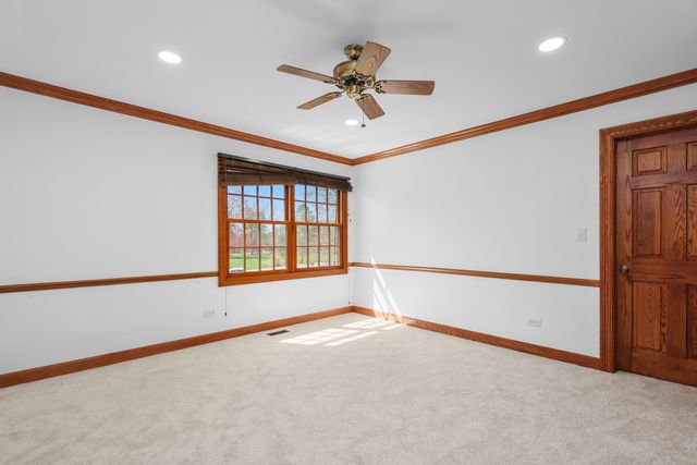 4143 Three Lakes Court, Long Grove, IL 60047