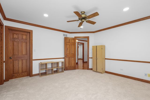 4143 Three Lakes Court, Long Grove, IL 60047