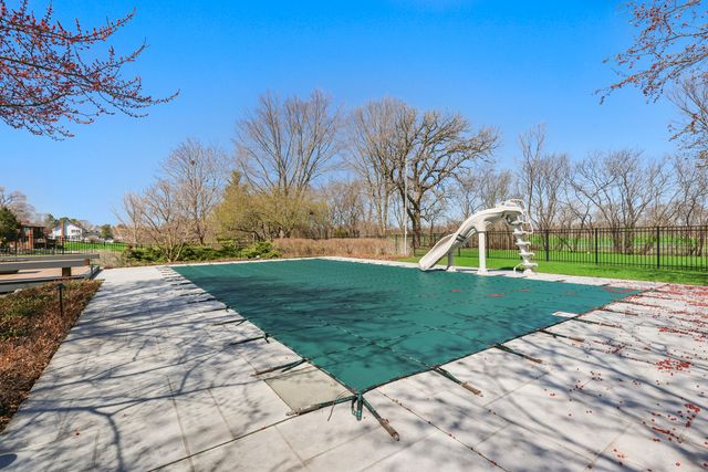 4143 Three Lakes Court, Long Grove, IL 60047