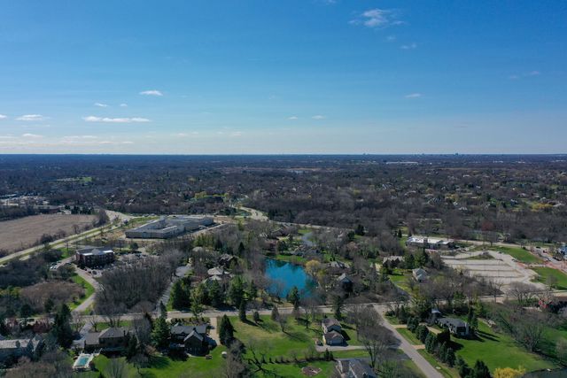 4143 Three Lakes Court, Long Grove, IL 60047