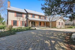 4143 Three Lakes Court, Long Grove, IL 60047