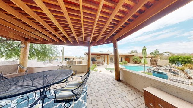 463 N MOUNTAIN VIEW Road, Apache Junction, AZ 85119