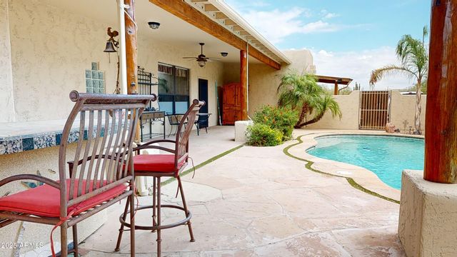 463 N MOUNTAIN VIEW Road, Apache Junction, AZ 85119