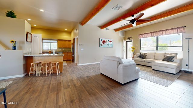 463 N MOUNTAIN VIEW Road, Apache Junction, AZ 85119