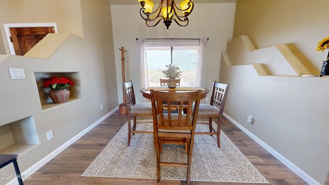 463 N MOUNTAIN VIEW Road, Apache Junction, AZ 85119