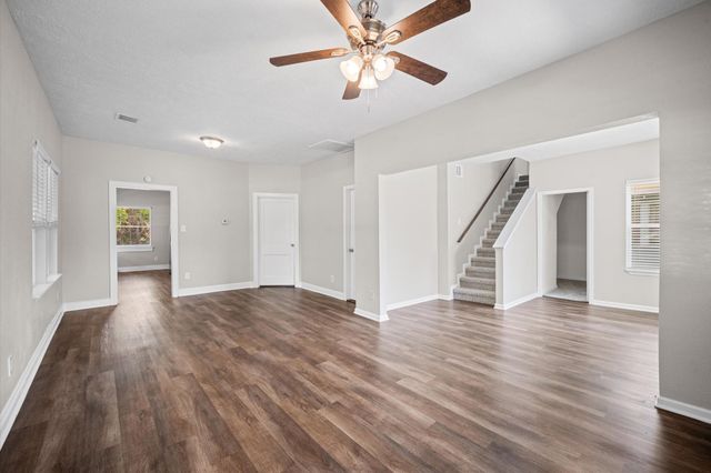 909 King Street, Houston, TX 77022