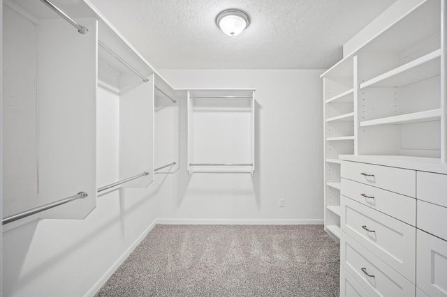 909 King Street, Houston, TX 77022