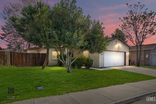 203 Isla Del Sol Drive, Bakersfield, CA 93307