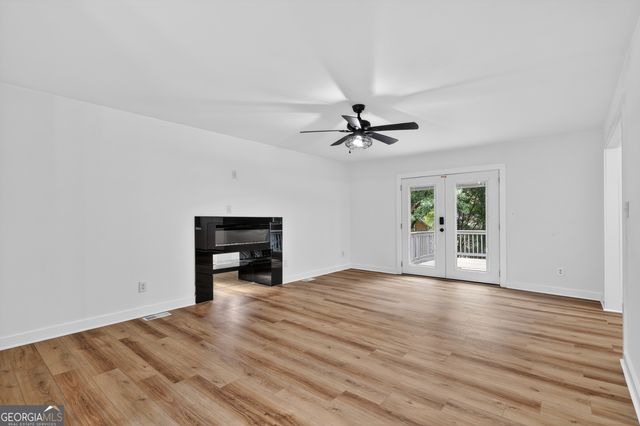 1204 Empire Circle, Lawrenceville, GA 30044
