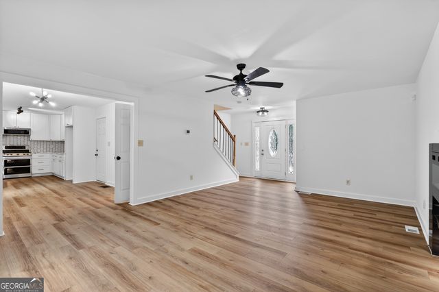 1204 Empire Circle, Lawrenceville, GA 30044