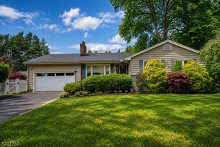 2 Princeton Road, Cranford Twp., NJ 07016