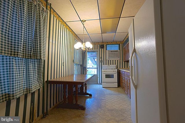 1409 CHURCH ST, Reading, PA 19601