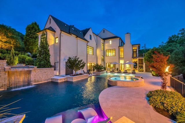 821 Windstone Blvd, Brentwood, TN 37027