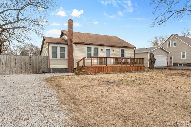 44 Dugger Street, East Alton, IL 62024